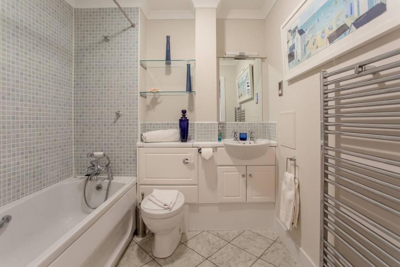 Joivy Inviting Apartment Near Leith Walk エディンバラ エクステリア 写真